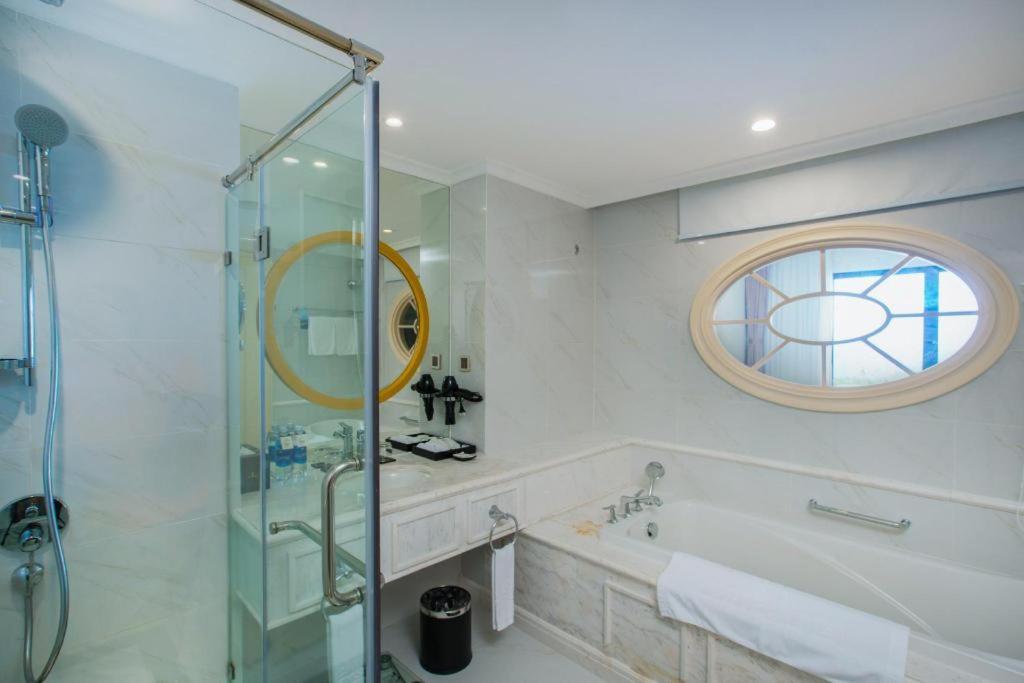 Vinoasis Phu Quoc Bien Hoa Exterior photo